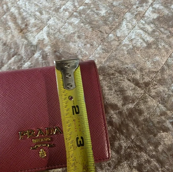 Vintage Prada Pink Leather Wallet with Gold Logo - Picture 8 of 10